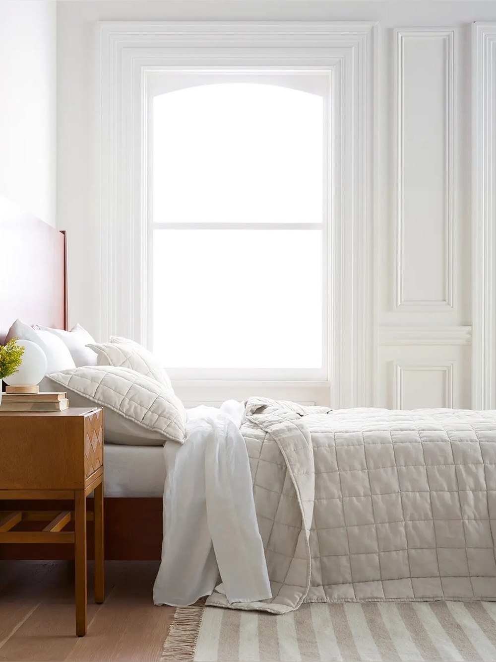 NEW Quince KING Sand color $184 European Linen Box Quilt